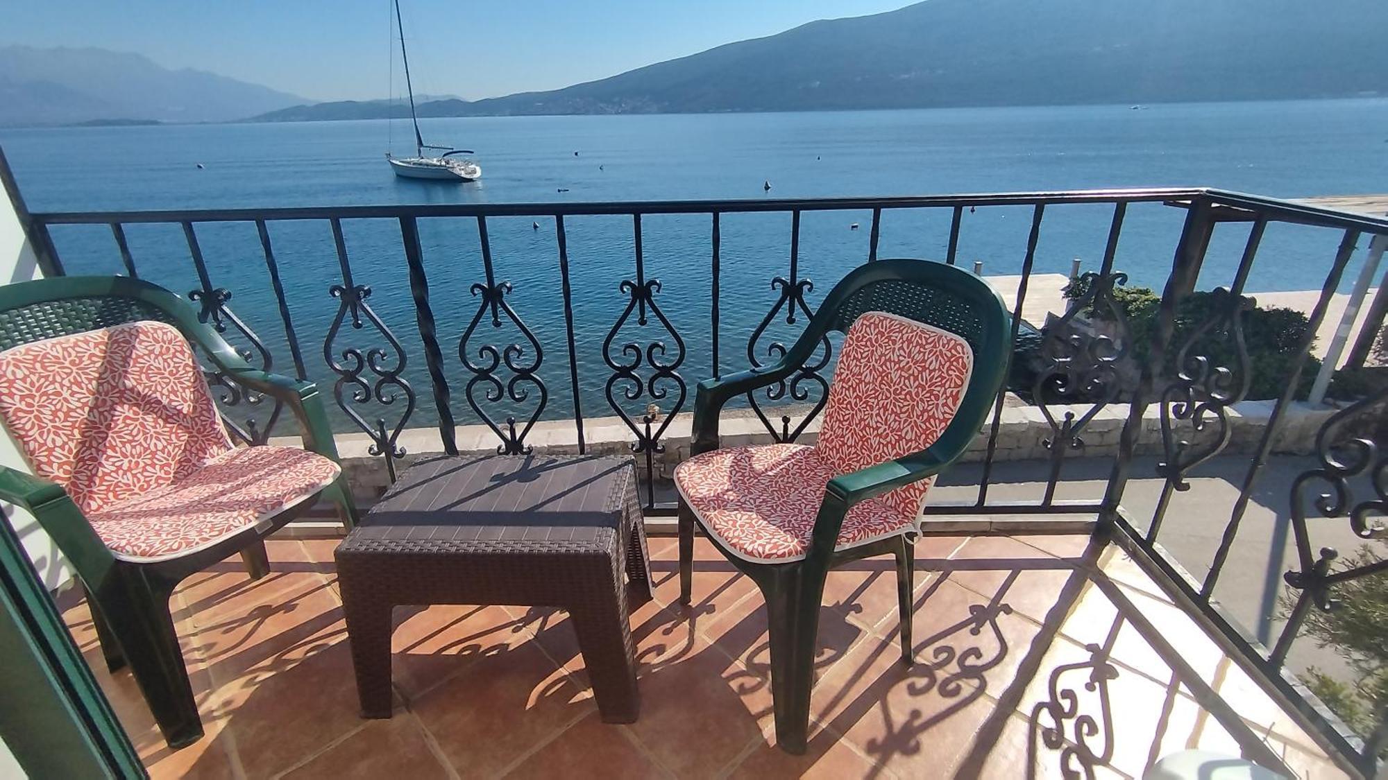 Rooms Beba Herceg Novi Exterior foto